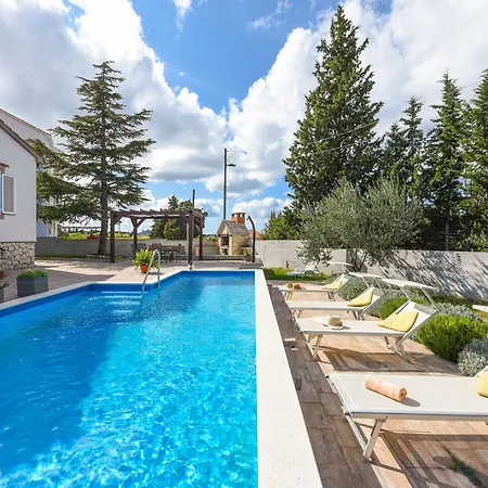 Mestrovic Zadarvillas * Zadar