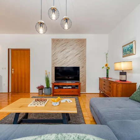 别墅 Mestrovic Zadarvillas