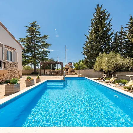 Βίλα Mestrovic Zadarvillas *