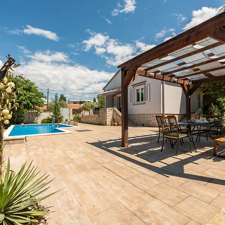 Mestrovic Zadarvillas Vila