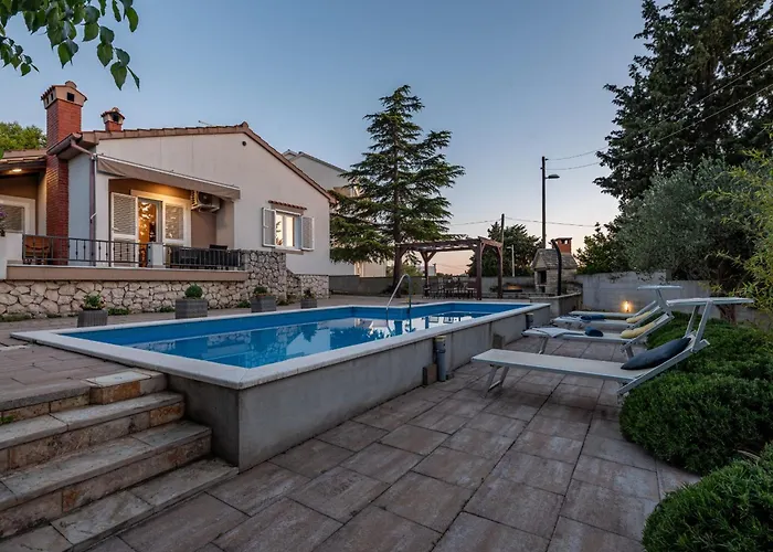 فيلة Mestrovic Zadarvillas *