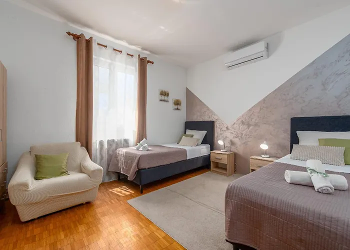 فيلة Mestrovic Zadarvillas *