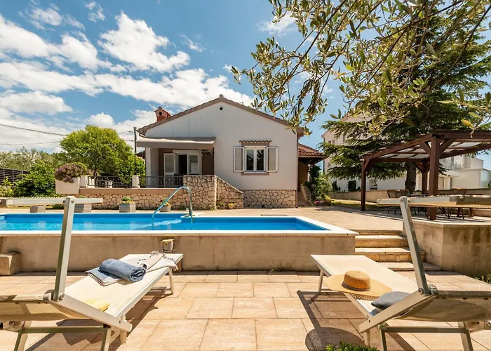 Mestrovic Zadarvillas فيلة زادار