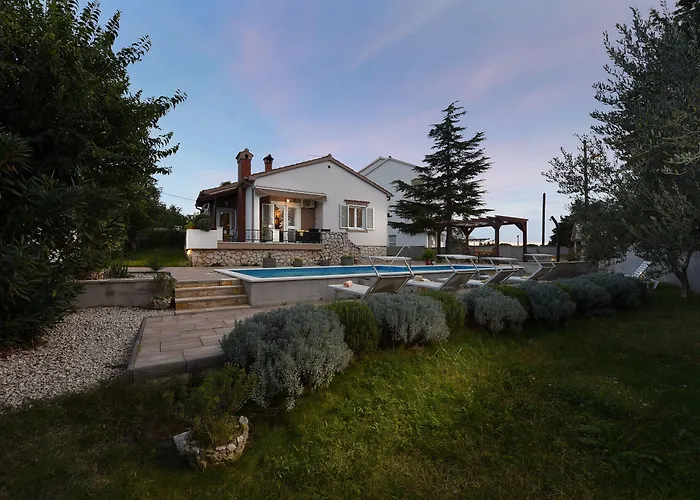 Вилла Mestrovic Zadarvillas