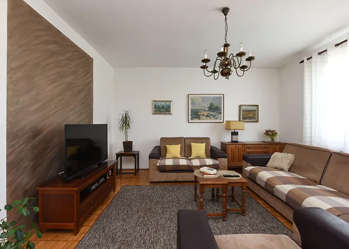 فيلة Mestrovic Zadarvillas *